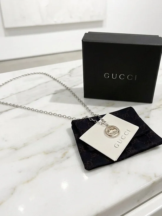 GUCCI Sterling Silver Interlocking G Pendant Necklace Ag 925 Italy - Picture 4 of 4